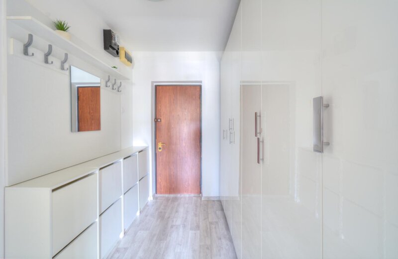 Mihai Bravu Apartament 2 camere decomandat  Metrou Dristor (2 min)