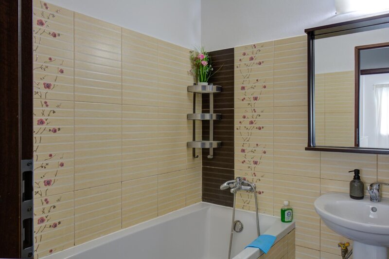 Mihai Bravu Apartament 2 camere decomandat  Metrou Dristor (2 min)