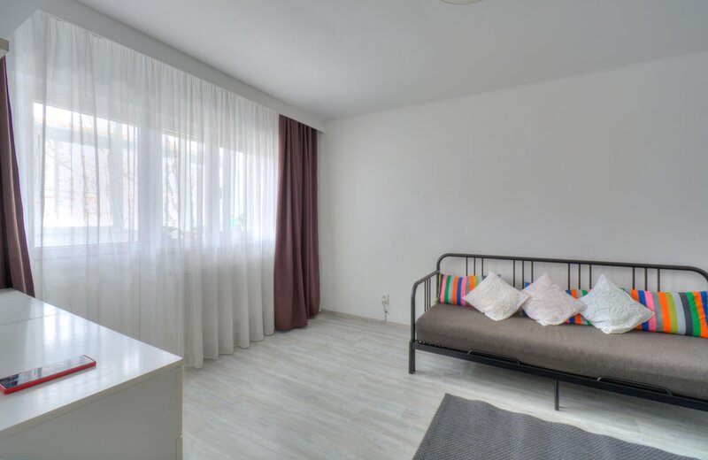 Mihai Bravu Apartament 2 camere decomandat  Metrou Dristor (2 min)